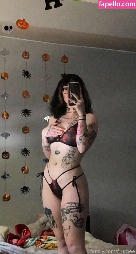 f_urbee / furbee._ / furbs0 Onlyfans Photo Gallery 