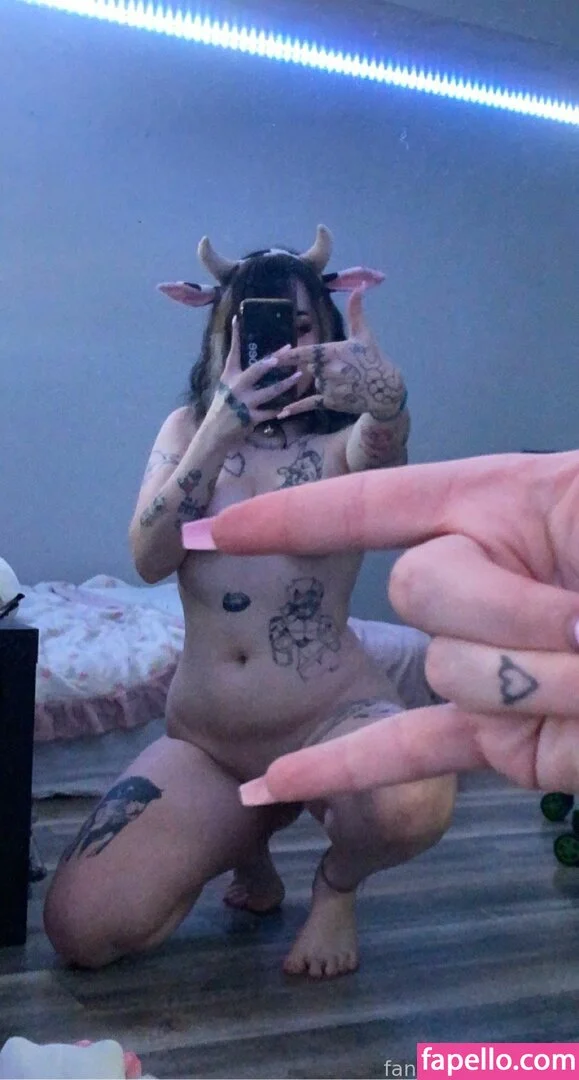 f_urbee / furbee._ / furbs0 Onlyfans Photo Gallery 