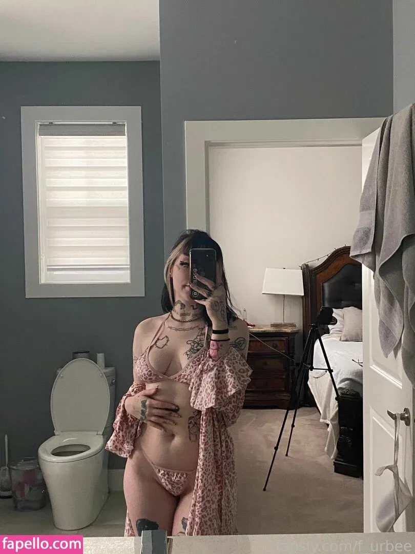 f_urbee / furbee._ / furbs0 Onlyfans Photo Gallery 