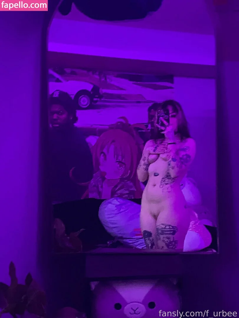 f_urbee / furbee._ / furbs0 Onlyfans Photo Gallery 