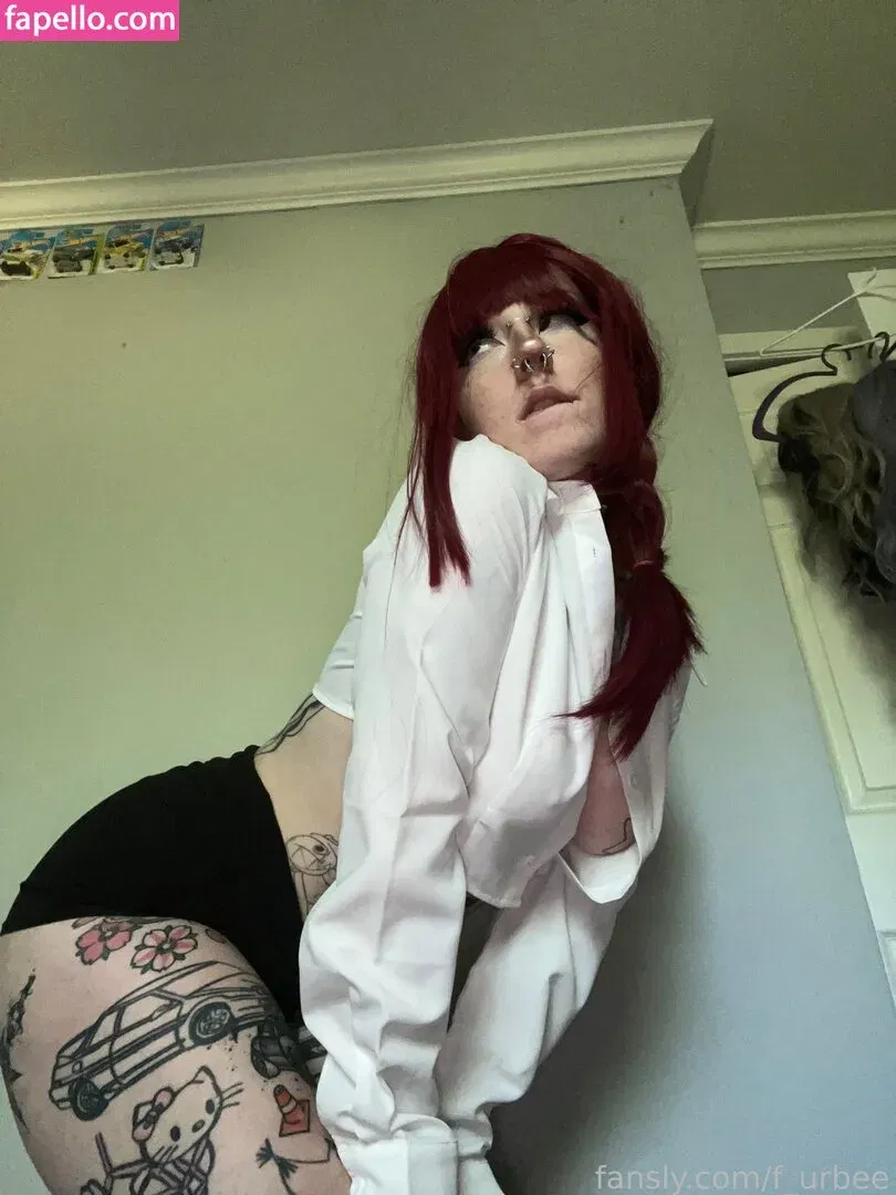 f_urbee / furbee._ / furbs0 Onlyfans Photo Gallery 