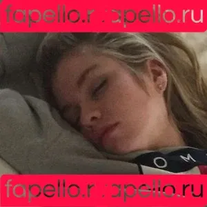 Stella Maxwell / stellamaxwell Onlyfans Photo Gallery 