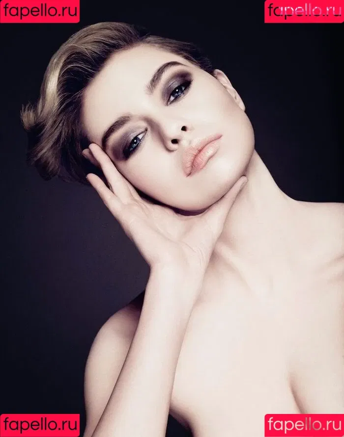 Stella Maxwell / stellamaxwell Onlyfans Photo Gallery 
