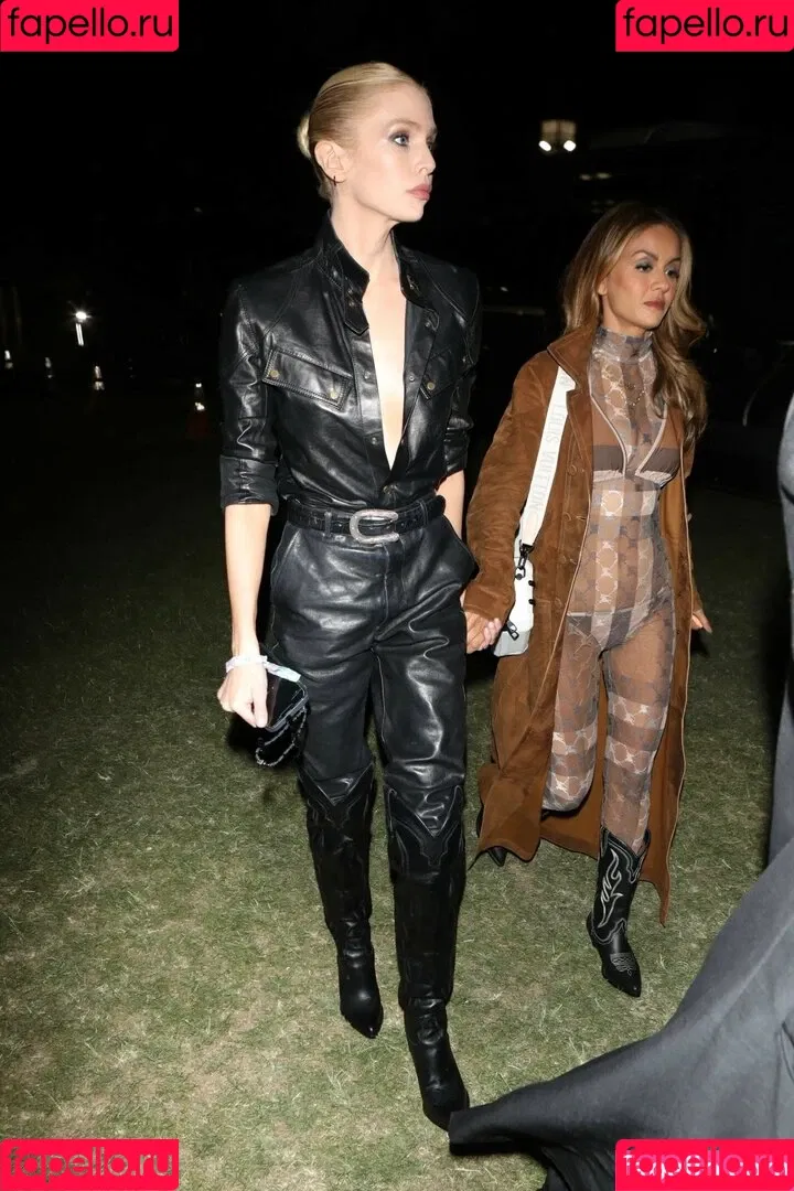 Stella Maxwell / stellamaxwell Onlyfans Photo Gallery 