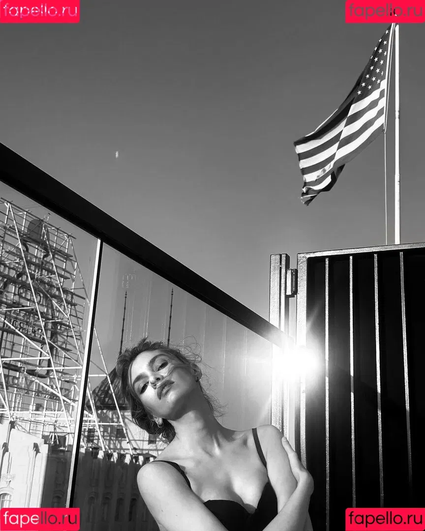Stella Maxwell / stellamaxwell Onlyfans Photo Gallery 
