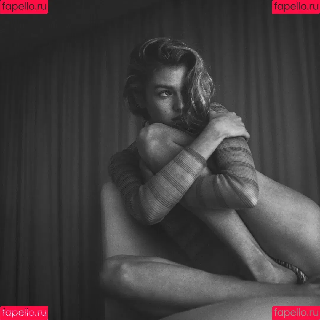 Stella Maxwell / stellamaxwell Onlyfans Photo Gallery 