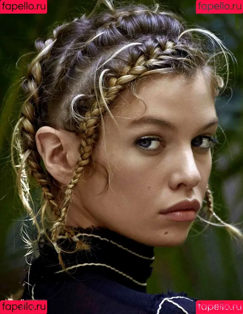 Stella Maxwell / stellamaxwell Onlyfans Photo Gallery 