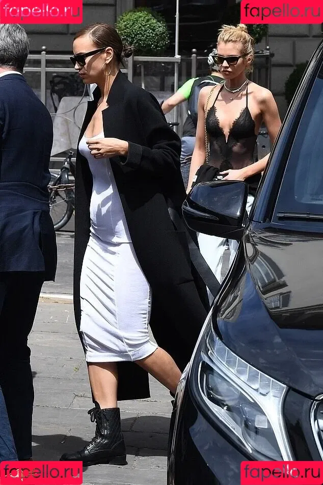 Stella Maxwell / stellamaxwell Onlyfans Photo Gallery 