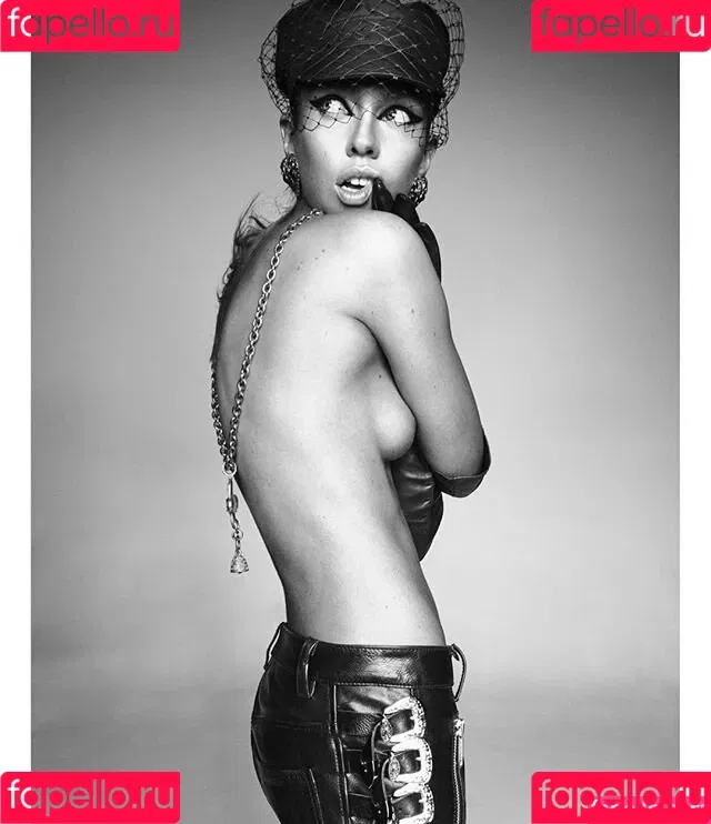 Stella Maxwell / stellamaxwell Onlyfans Photo Gallery 