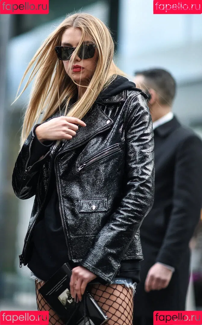 Stella Maxwell / stellamaxwell Onlyfans Photo Gallery 
