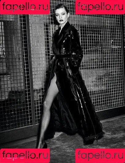 Stella Maxwell / stellamaxwell Onlyfans Photo Gallery 