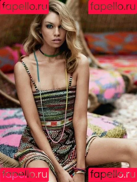 Stella Maxwell / stellamaxwell Onlyfans Photo Gallery 