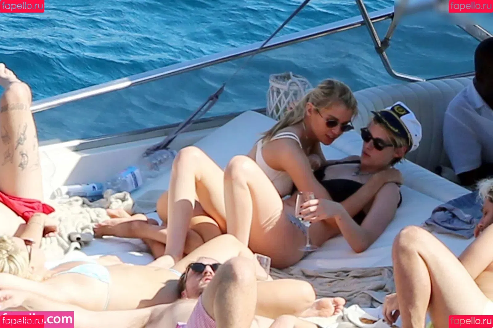 Stella Maxwell / stellamaxwell Onlyfans Photo Gallery 