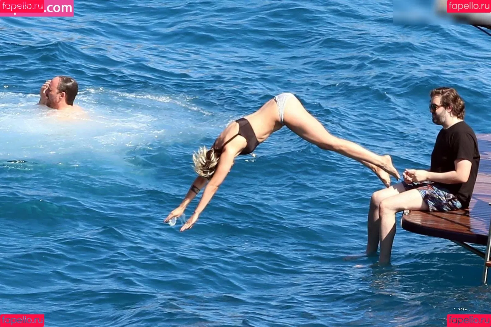 Stella Maxwell / stellamaxwell Onlyfans Photo Gallery 