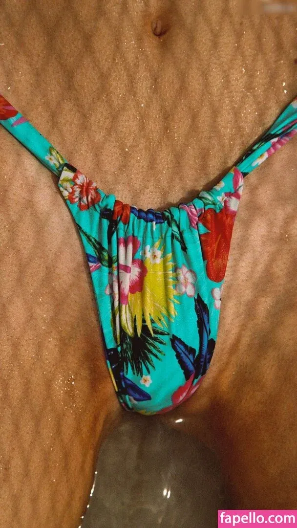 Stella Maxwell / stellamaxwell Onlyfans Photo Gallery 