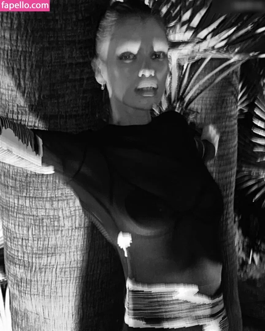 Stella Maxwell / stellamaxwell Onlyfans Photo Gallery 