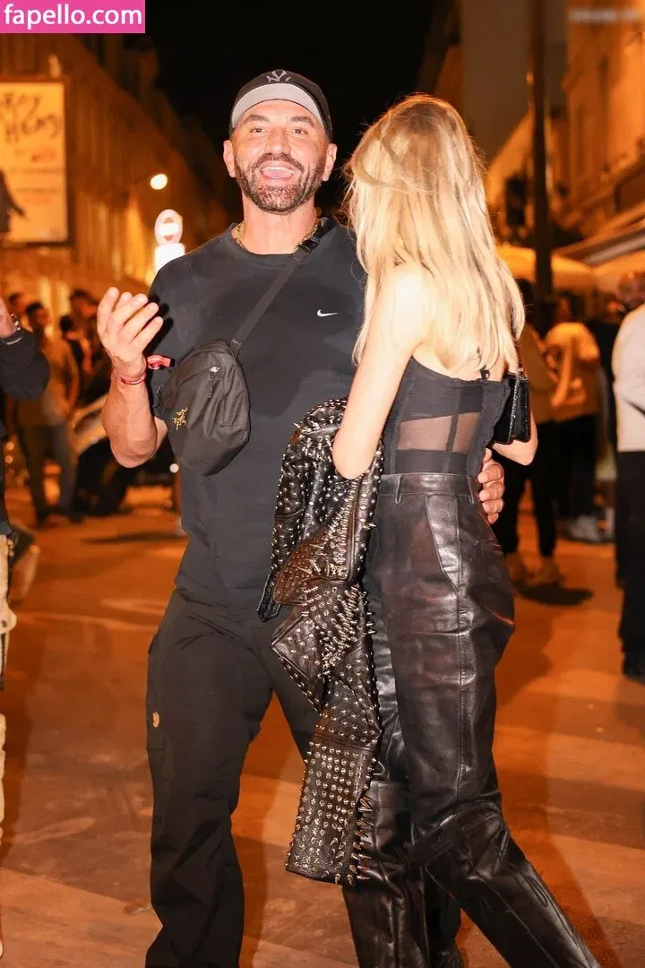 Stella Maxwell / stellamaxwell Onlyfans Photo Gallery 