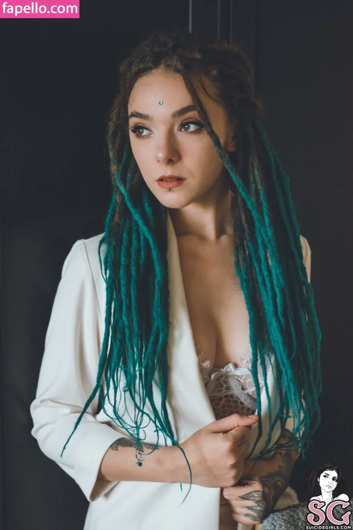 Aliceverner / alicevernersuicide Onlyfans Photo Gallery 