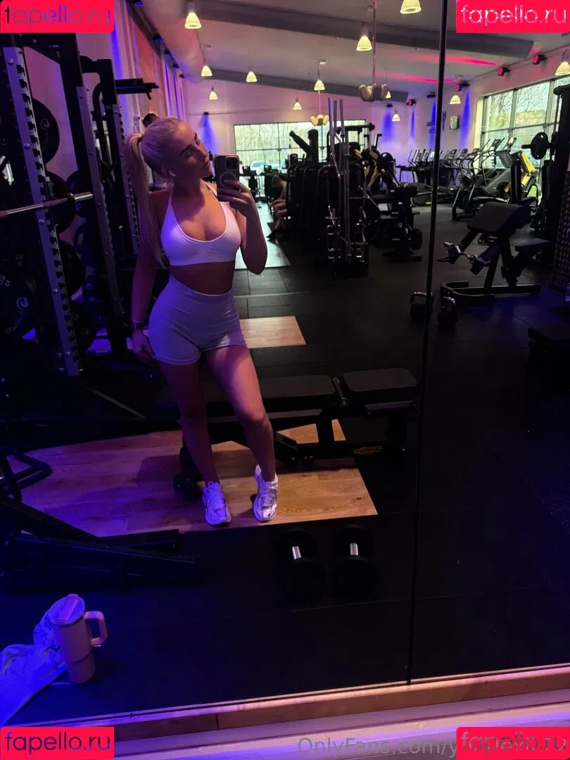 yhwh_livraria / yourlexiii22 Onlyfans Photo Gallery 