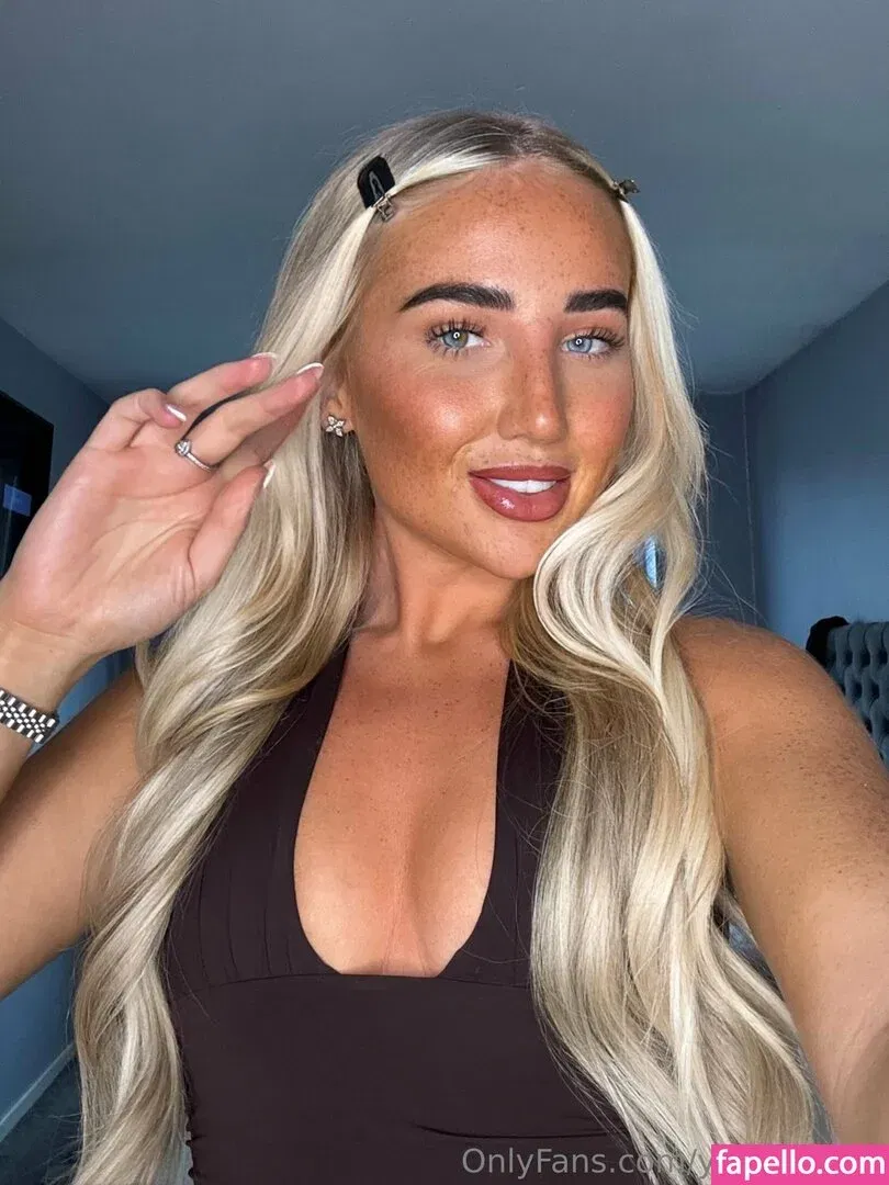 yhwh_livraria / yourlexiii22 Onlyfans Photo Gallery 