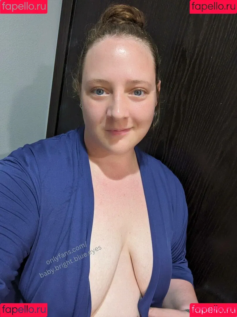 Baby.bright.blue.eyes / baby bright eyes Onlyfans Photo Gallery 