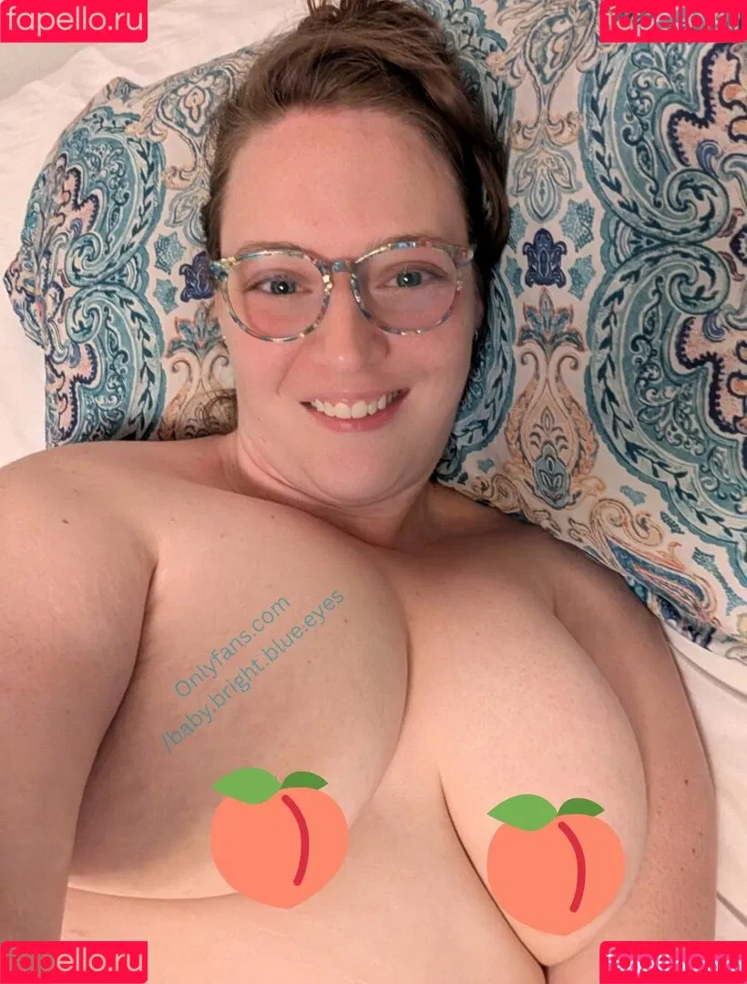 Baby.bright.blue.eyes / baby bright eyes Onlyfans Photo Gallery 