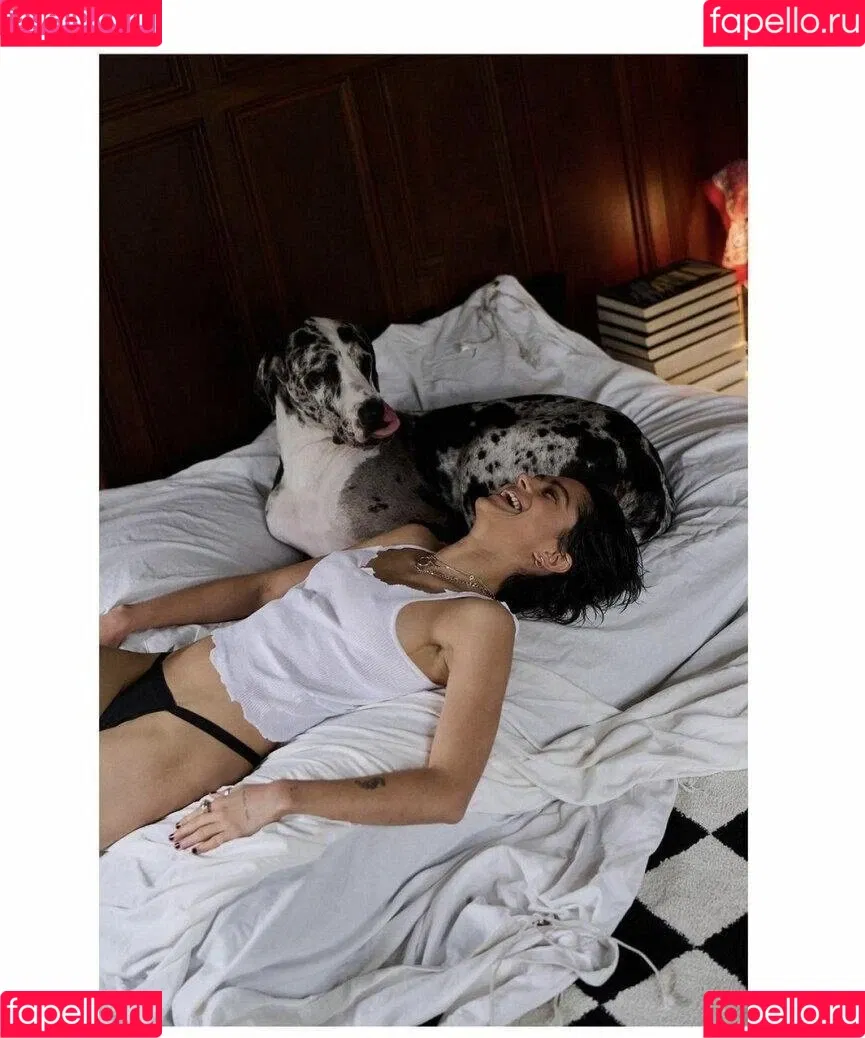 Sasha Calle / sashacalle Onlyfans Photo Gallery 