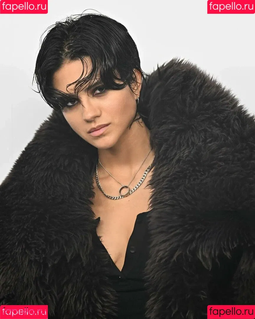Sasha Calle / sashacalle Onlyfans Photo Gallery 