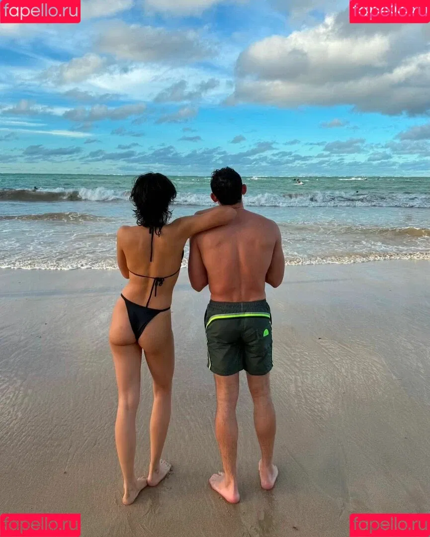 Sasha Calle / sashacalle Onlyfans Photo Gallery 