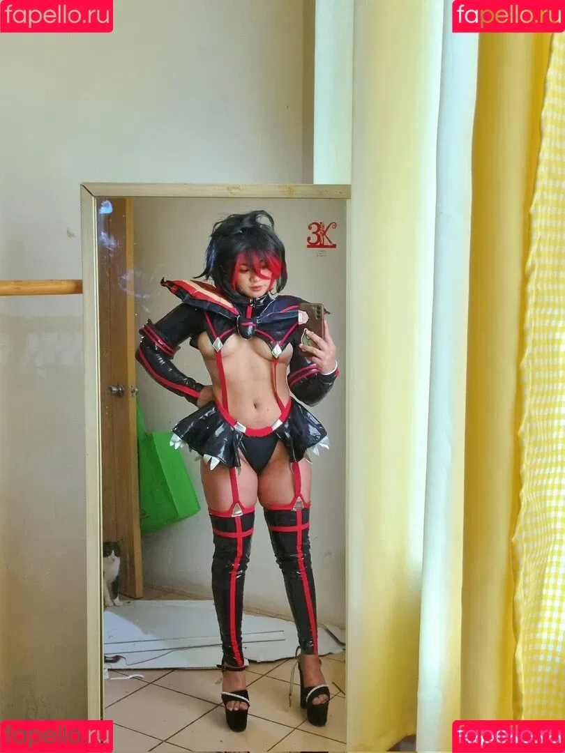 Kittynyaaa / Nyaaati / miiaa02 / nhcordoba Onlyfans Photo Gallery 