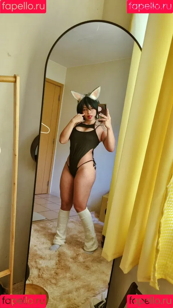 Kittynyaaa / Nyaaati / miiaa02 / nhcordoba Onlyfans Photo Gallery 