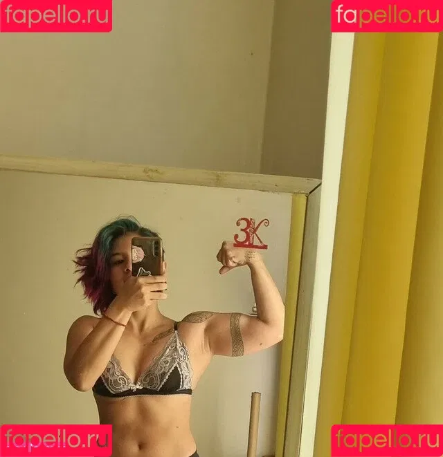 Kittynyaaa / Nyaaati / miiaa02 / nhcordoba Onlyfans Photo Gallery 