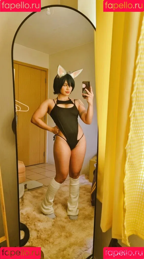 Kittynyaaa / Nyaaati / miiaa02 / nhcordoba Onlyfans Photo Gallery 