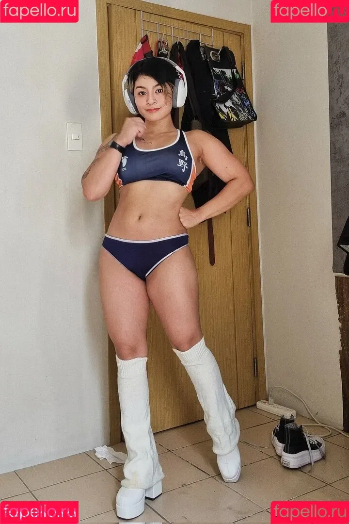 Kittynyaaa / Nyaaati / miiaa02 / nhcordoba Onlyfans Photo Gallery 