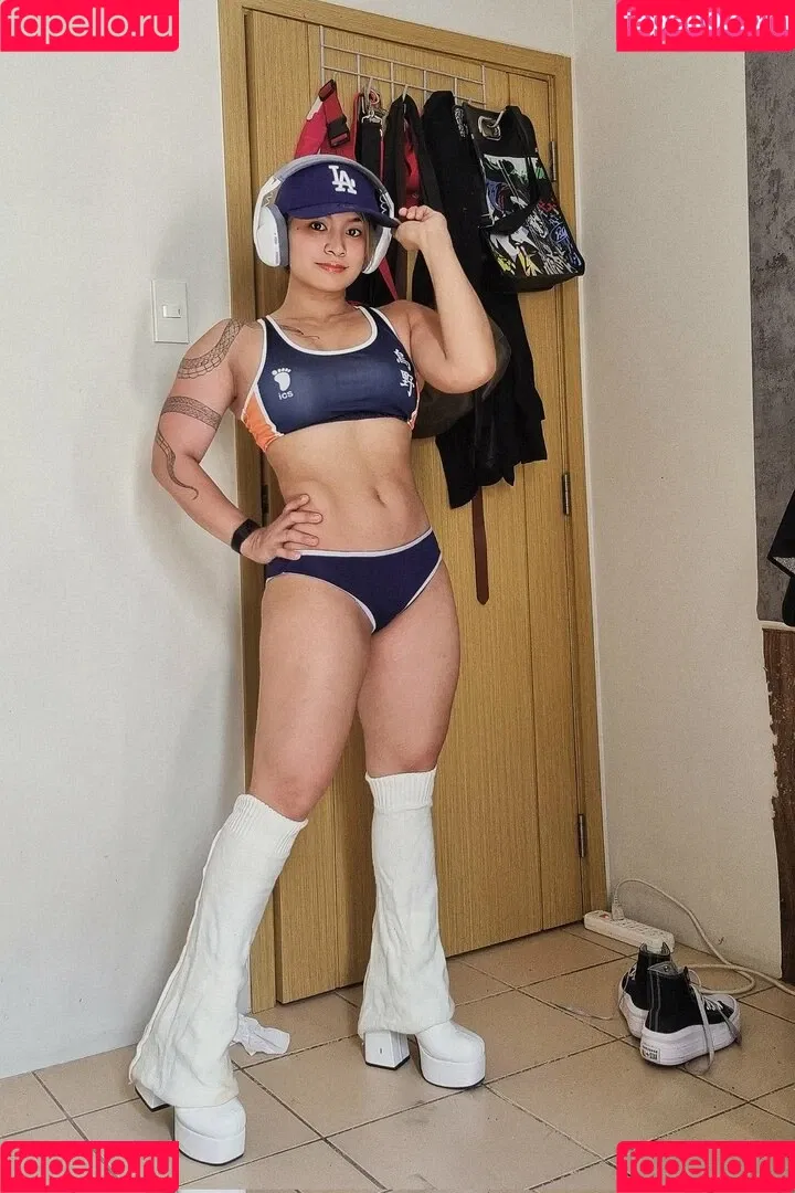 Kittynyaaa / Nyaaati / miiaa02 / nhcordoba Onlyfans Photo Gallery 