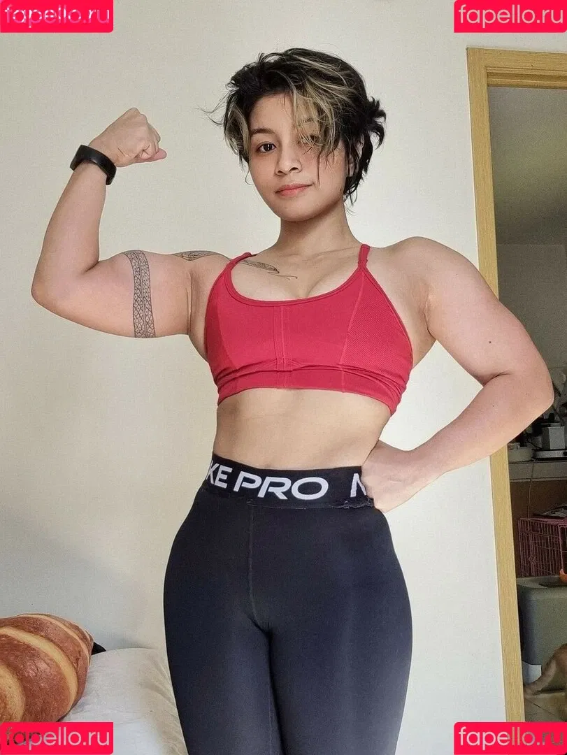 Kittynyaaa / Nyaaati / miiaa02 / nhcordoba Onlyfans Photo Gallery 