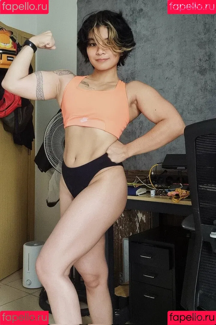 Kittynyaaa / Nyaaati / miiaa02 / nhcordoba Onlyfans Photo Gallery 