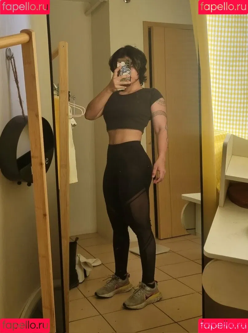 Kittynyaaa / Nyaaati / miiaa02 / nhcordoba Onlyfans Photo Gallery 