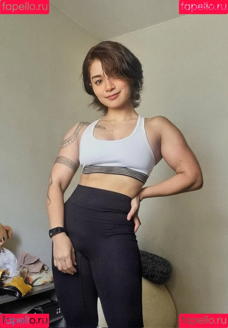 Kittynyaaa / Nyaaati / miiaa02 / nhcordoba Onlyfans Photo Gallery 