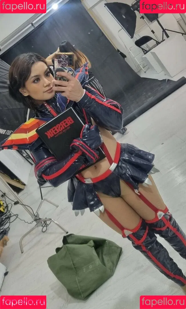 Kittynyaaa / Nyaaati / miiaa02 / nhcordoba Onlyfans Photo Gallery 