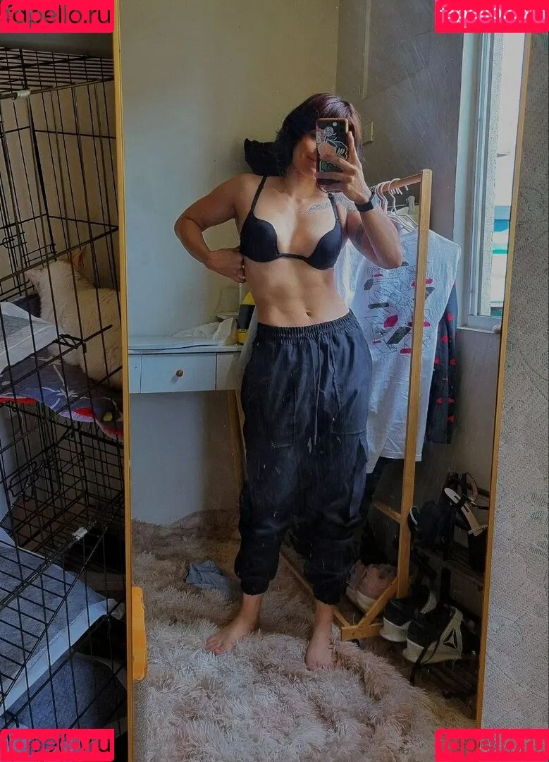 Kittynyaaa / Nyaaati / miiaa02 / nhcordoba Onlyfans Photo Gallery 