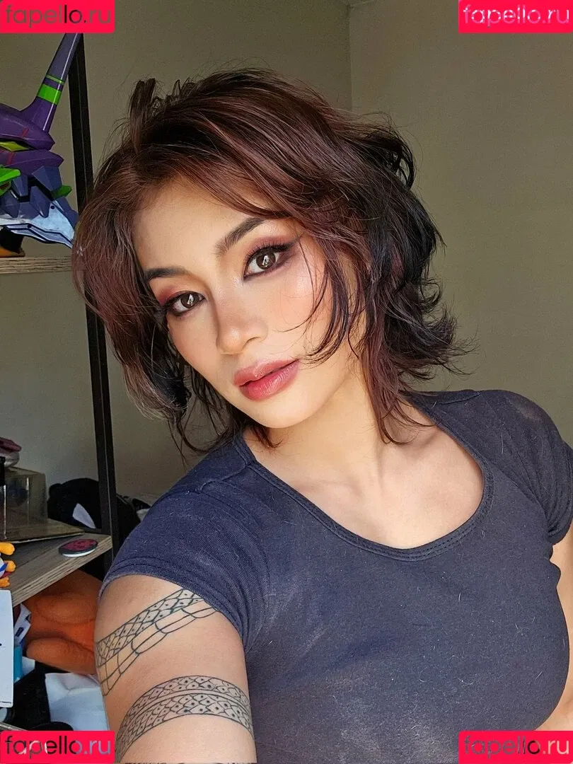 Kittynyaaa / Nyaaati / miiaa02 / nhcordoba Onlyfans Photo Gallery 