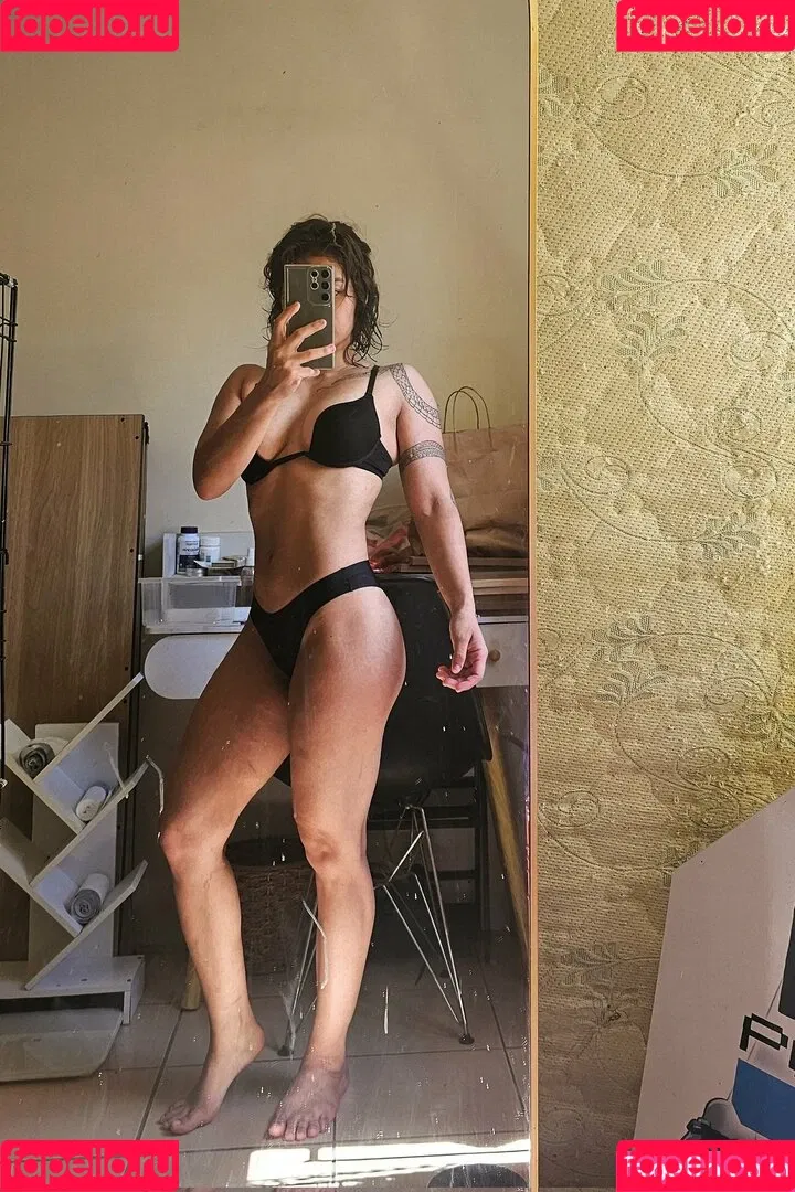 Kittynyaaa / Nyaaati / miiaa02 / nhcordoba Onlyfans Photo Gallery 