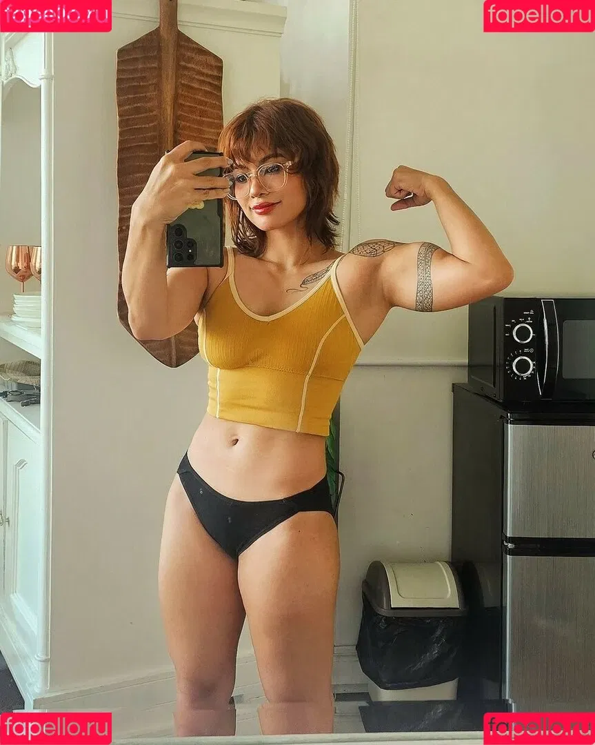 Kittynyaaa / Nyaaati / miiaa02 / nhcordoba Onlyfans Photo Gallery 