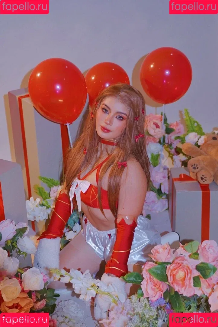 Kittynyaaa / Nyaaati / miiaa02 / nhcordoba Onlyfans Photo Gallery 