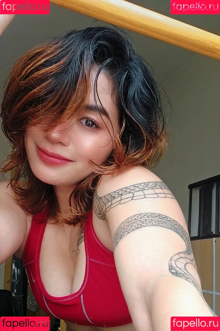 Kittynyaaa / Nyaaati / miiaa02 / nhcordoba Onlyfans Photo Gallery 
