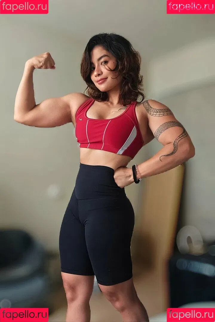 Kittynyaaa / Nyaaati / miiaa02 / nhcordoba Onlyfans Photo Gallery 