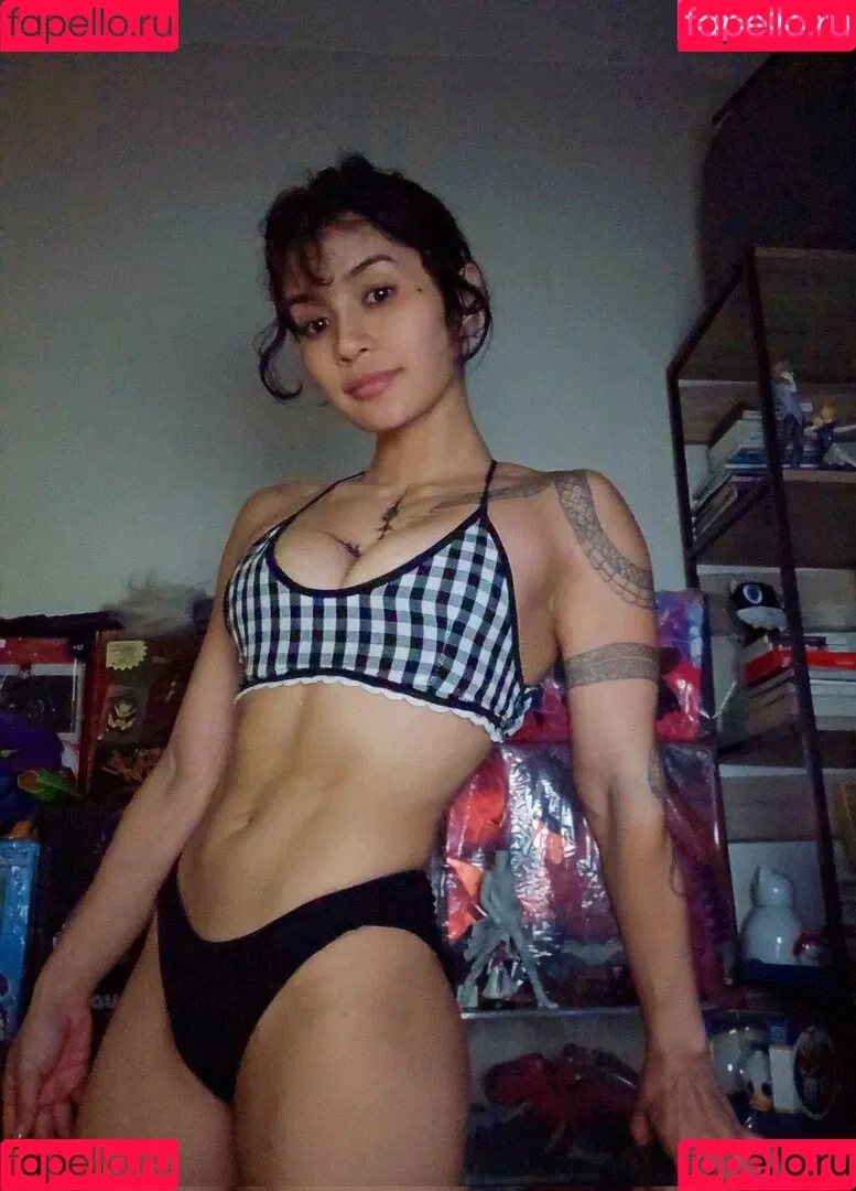 Kittynyaaa / Nyaaati / miiaa02 / nhcordoba Onlyfans Photo Gallery 