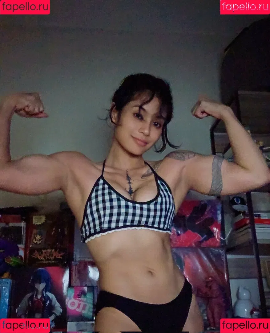 Kittynyaaa / Nyaaati / miiaa02 / nhcordoba Onlyfans Photo Gallery 