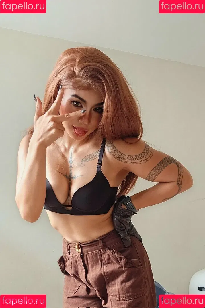 Kittynyaaa / Nyaaati / miiaa02 / nhcordoba Onlyfans Photo Gallery 